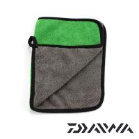 Полотенце Daiwa Зеленое с карабином