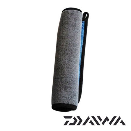 Полотенце Daiwa Голубое с карабином