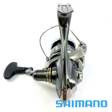 Катушка Shimano 24 Twin Power C3000